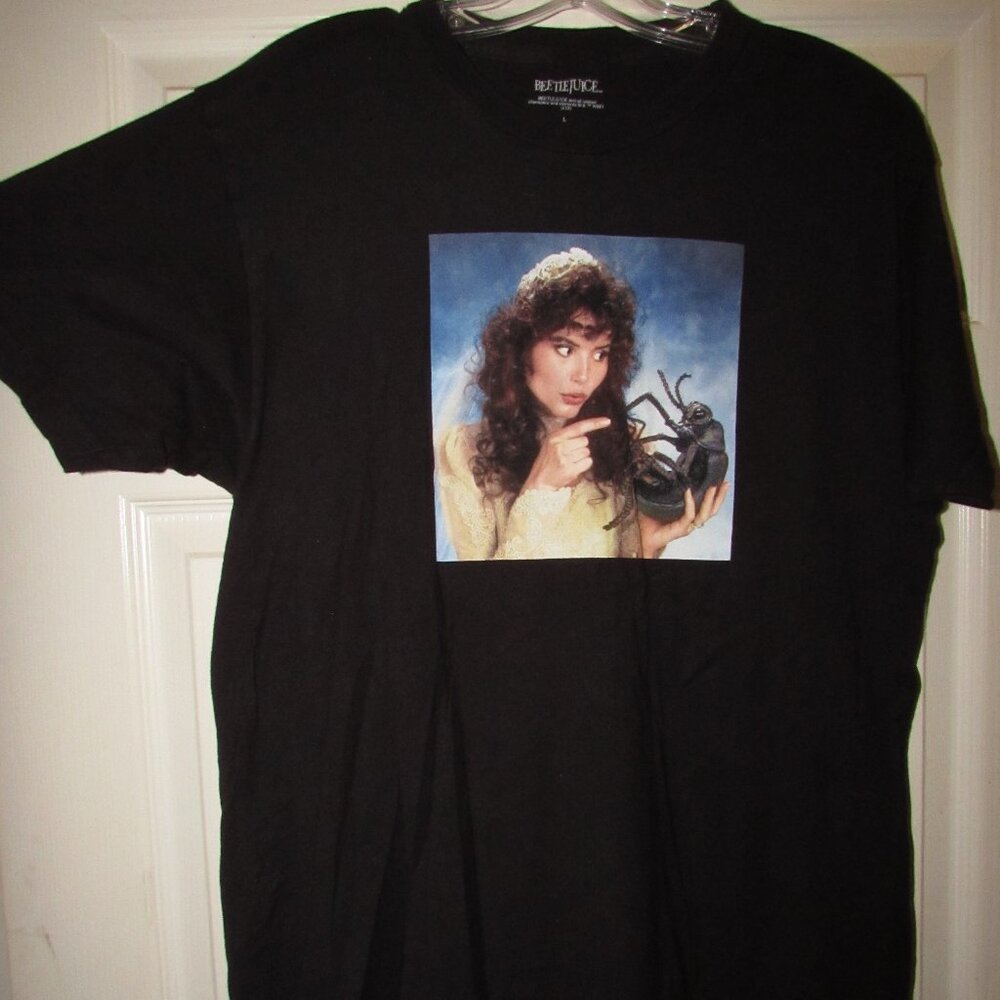 Bettlejuice Barbara Bug Black Tee Shirt Large